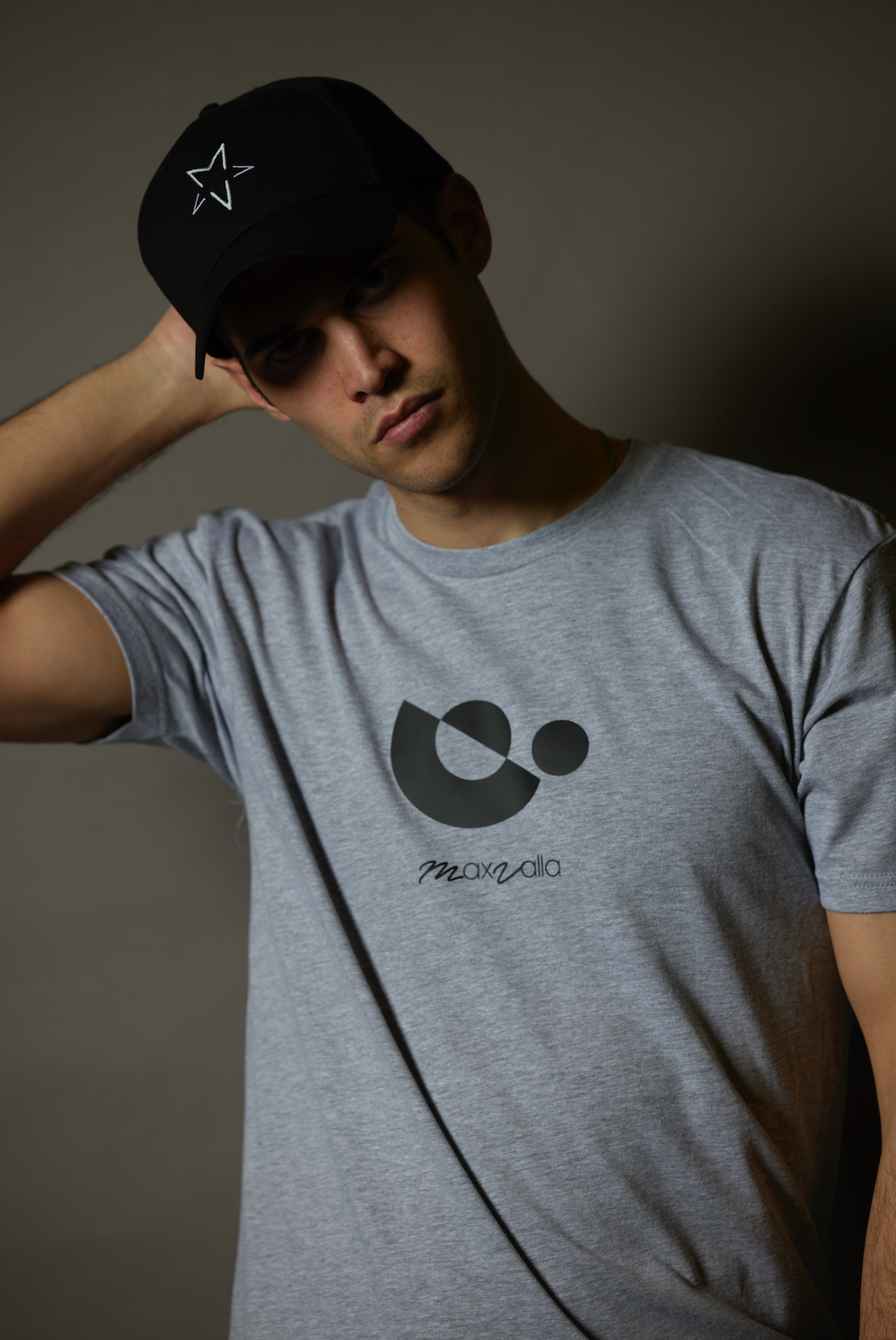 Circles Tee